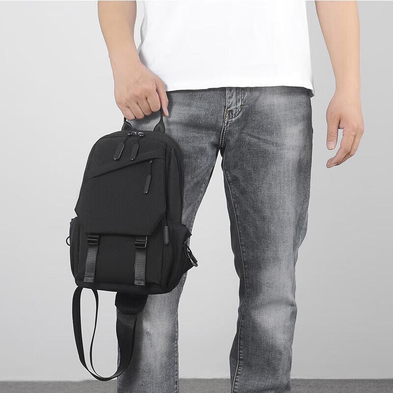 

Men s Multi-functional Business Casual Shoulder Chest Bag