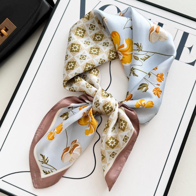 Light Green Elegant Lotus Hangzhou Silk Imitation Silk Small Square Scarf Women'S Scarf Shawl Mother Silk Scarf