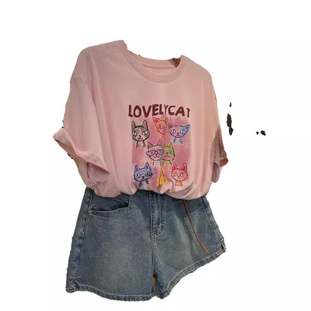 Plus Size Ice-Cool Cat Print Women’s Summer T-Shirt – Short Sleeve, Breathable, Colorful, Loose Fit