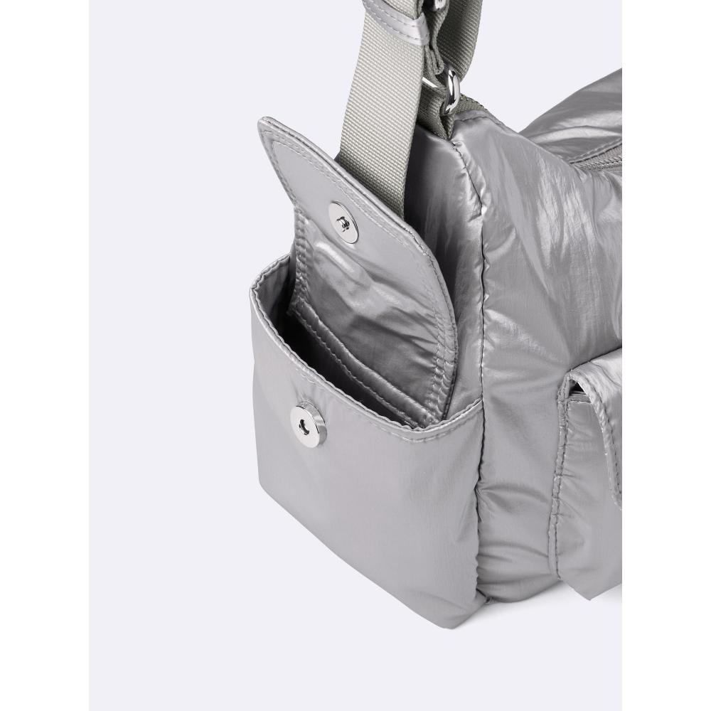 Gu Out Pocket Shoulder Bag+e