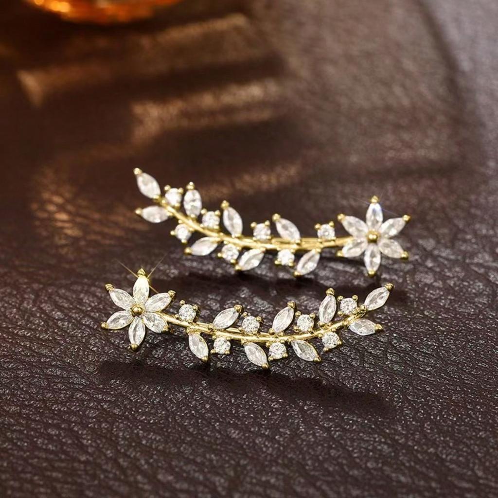 1 Pair of Ladies' Flower Leaf Pendant Earrings, Sparkling Synthetic Zircon Vine Elegant Earrings, Suitable for Weddings, Daily Wear, Birthday Gifts
