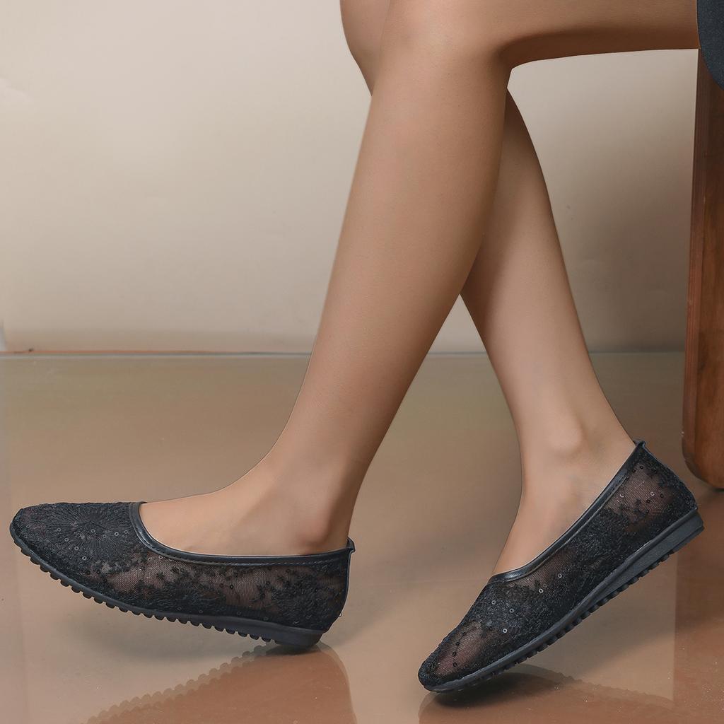 Fashion 2025 Embroidery Flower Design Loafers Women Fashion Light Breathable Mesh Mules Flat Shoes Shallow Mouth Non Slip Ballet Shoes