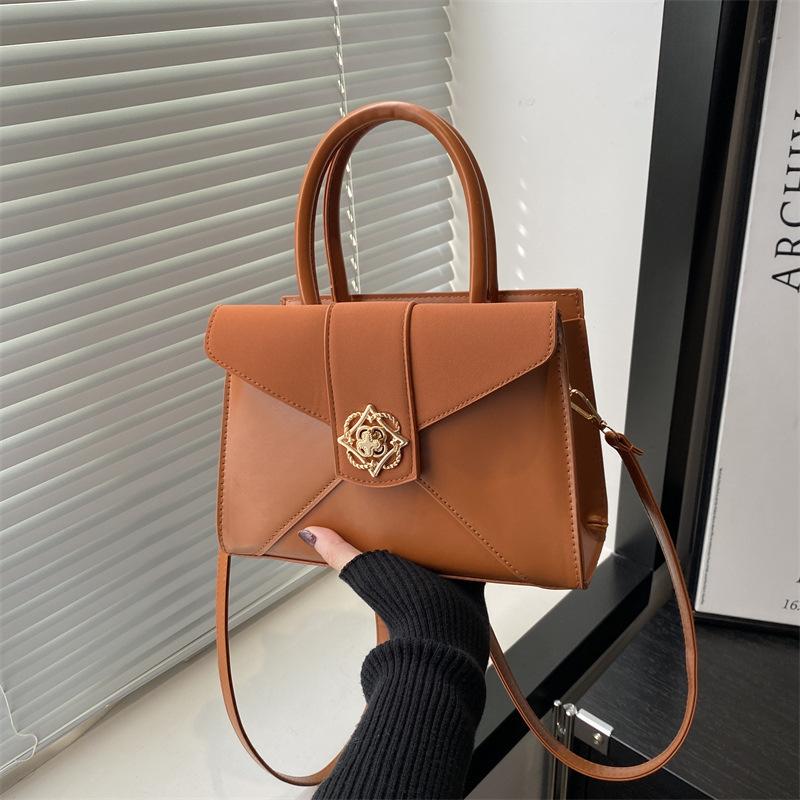 Fashion Lock Portable Small Square Bag Women's 2025 New Light Luxury Versatile Shoulder Bag Simple Messenger Bag