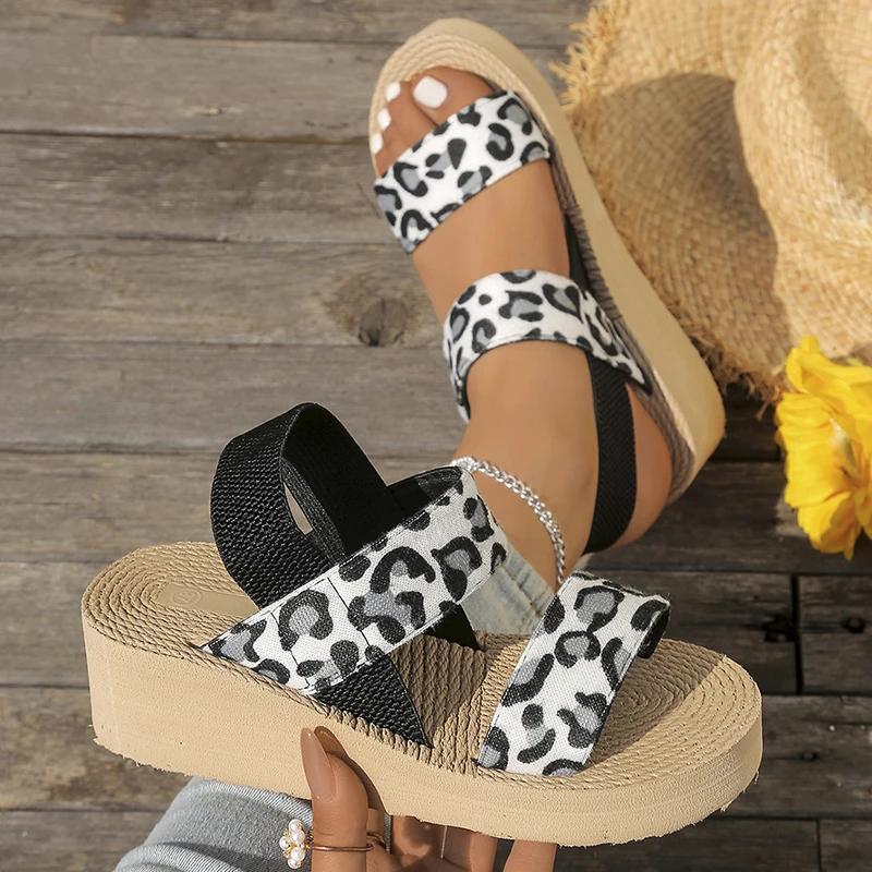 Fashion Fashion Leopard Print Wedge Sandals Women 2025 Summer Comfort Thick Sole Beach Shoes Woman Lightweight Platform Sandalias Mujer