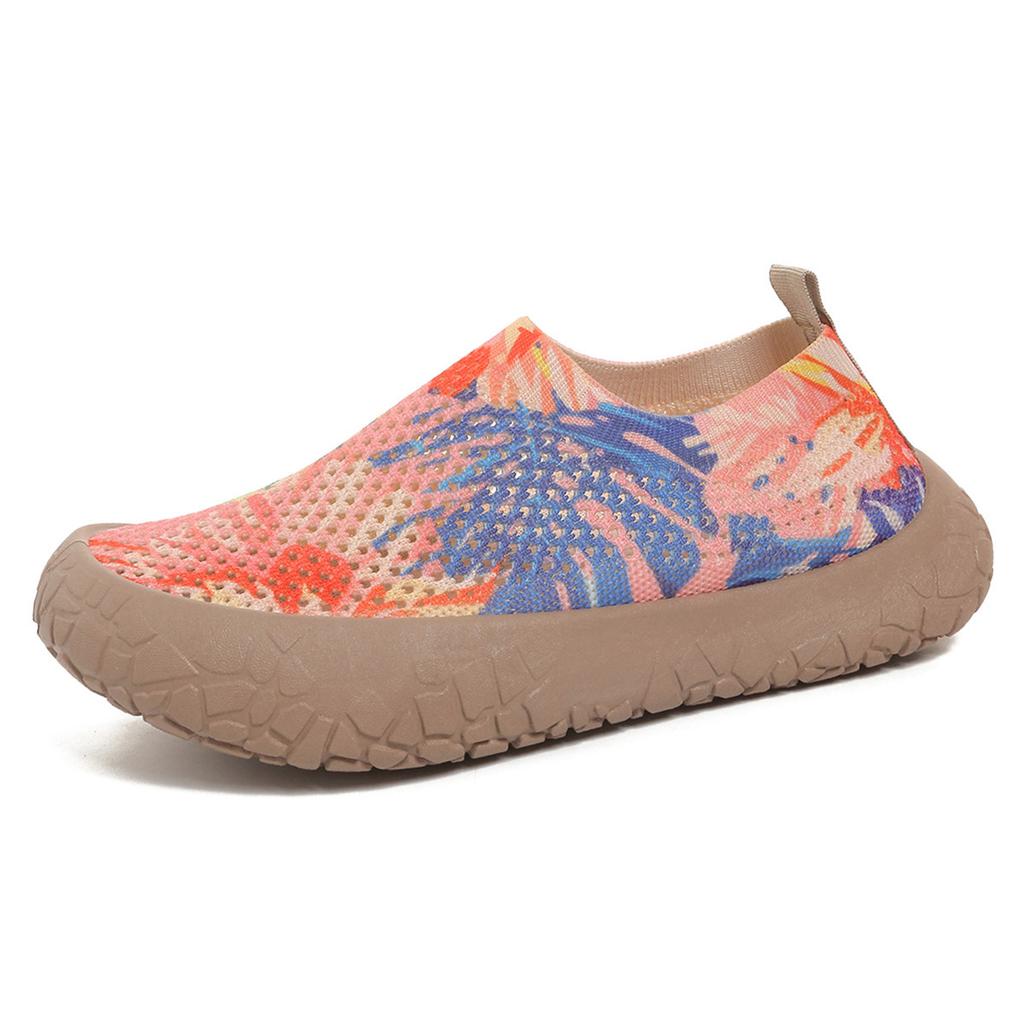 Anti-slip Shoes with Breathability, Women's Shoes in Large Size, Soft Sole, Comfortable Fabric Shoes