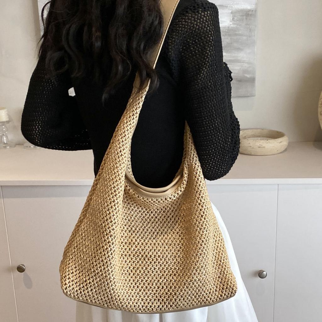 Retro Woven Straw Bag Summer New Large Capacity Shoulder Armpit Bag Vacation Wind Beach Bag Woven Straw Tote Bag for Women