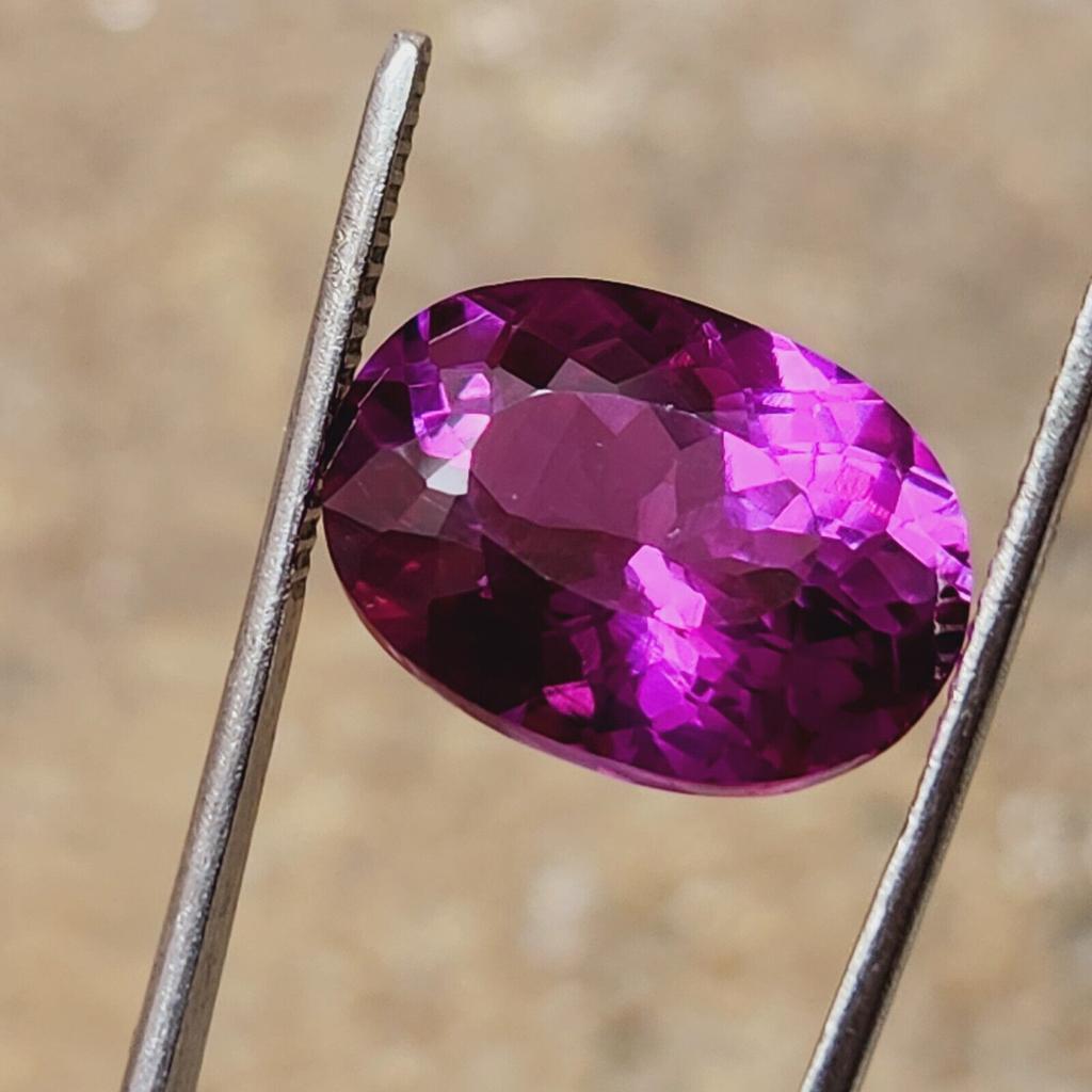 15.10 CT Natural Ceylon Padparadscha Sapphire Gemstone Oval Shape Certified