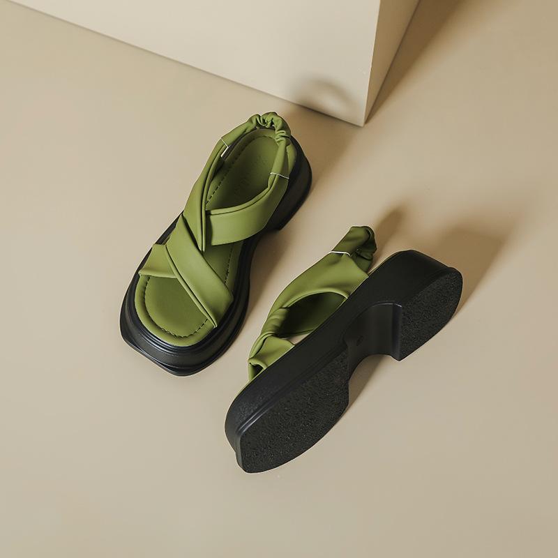 

Белые сказочные сандалии на платформе женские летние новые римские туфли с перекрестными ремешками на толстом каблуке на плоской подошве для носки пляжная обувь 40