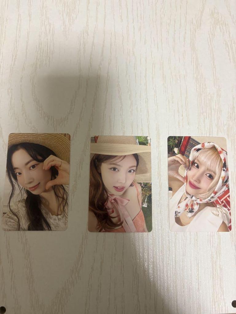[USED] TWICE5 A-BEST ALBUM Trekana Yong Dahyun Momo
