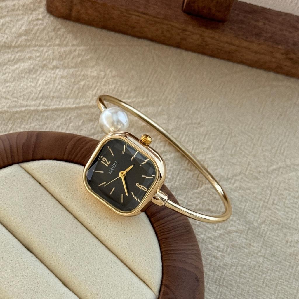 Fashion Pearl Bracelet Wristwatch Ladies Open Design Square Dial Quartz Watch Dress Versatile Watches For Women Montre Femme