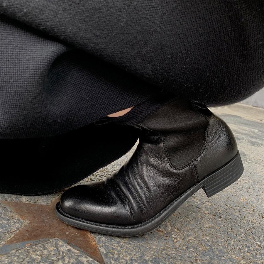 Spot second hair! Grape mother same shoes Italian style folds fashionable low tube Chelsea autumn and winter short boots women