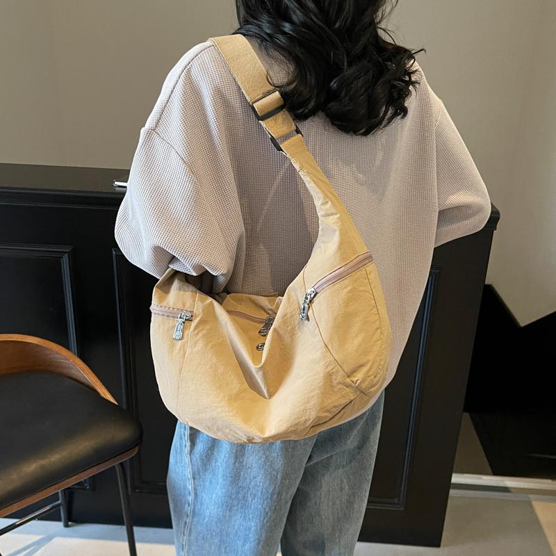 Hobo Bag Women's Large Capacity Shoulder Crossbody Bag Lightweight Sports Bag