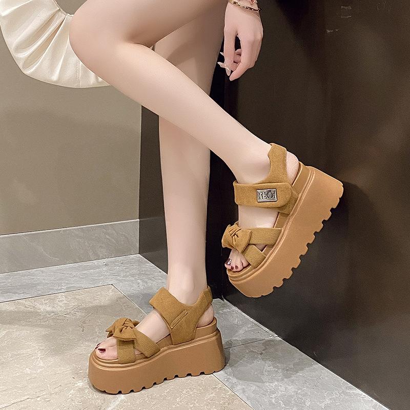 

Платформенные сандалии женская мода верхняя одежда лето новые увеличивающие рост маленькие повседневные туфли-маффины 40 коричневый