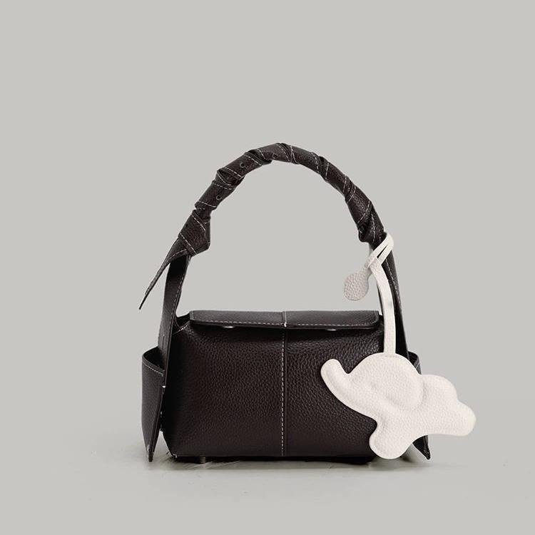 

Textured Fashion Pillow Bag 2025 New Commuter Handbag Niche Design Simple Versatile Shoulder Crossbody Bag for Women Coffee Color