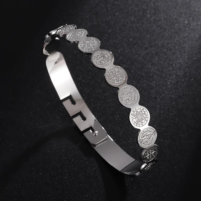 Stainless Steel Jesus Round Amulet Bracelet Catholic San Benito Cross Bracelet Religious Fashion Jewelry for Men and Women