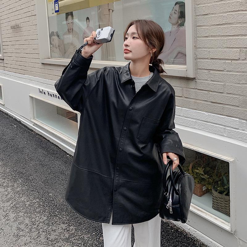 2024 Black PU Leather Women's Waistcoat: Autumn Hong Kong Style, Loose and Slim, Trendy and Cool.