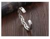 Women's Retro Fish Twist Bracelet – Individualistic and Fashionable Hand Jewelry