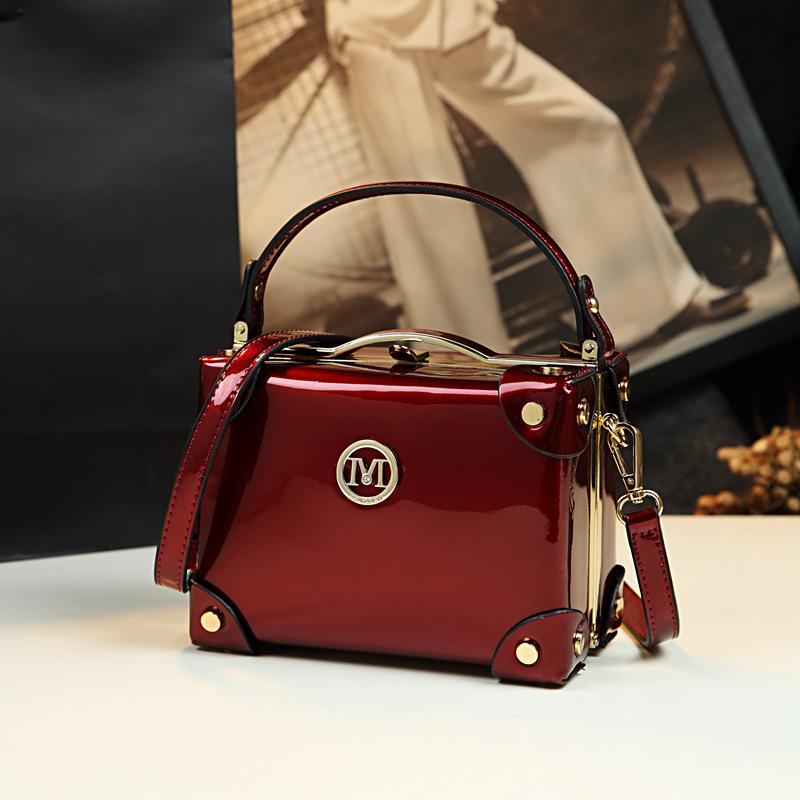 Mini small bag new fashion high-end niche design women's leather box crossbody bag
