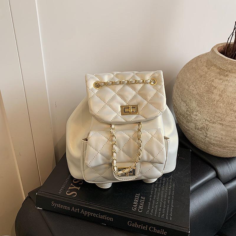 Neue Mode Rhombus Stickgarn Verschluss Mehrfach-Taschen Kette Saugung Große Kapazität Eimer Tasche Mini Kleiner Rucksack