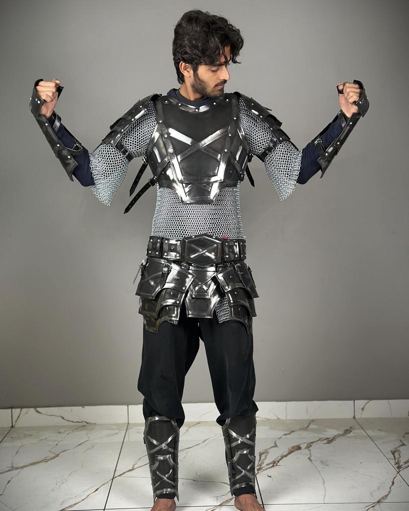 Moria Dwarf Armor Outfit, Medieval Blackened Steel Warrior Suit for Cosplay and Reenactment