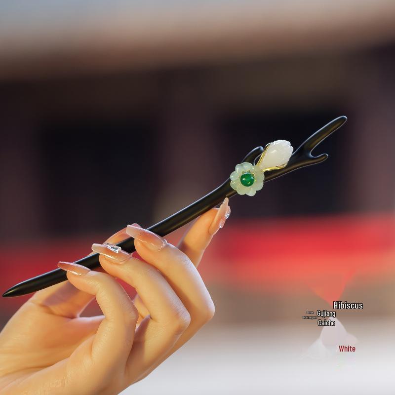 Elegant Ebony Flower Hairpin for Women – Ancient Style, High-End Feel, Simple Chinese Design, Perfect for Daily Use.