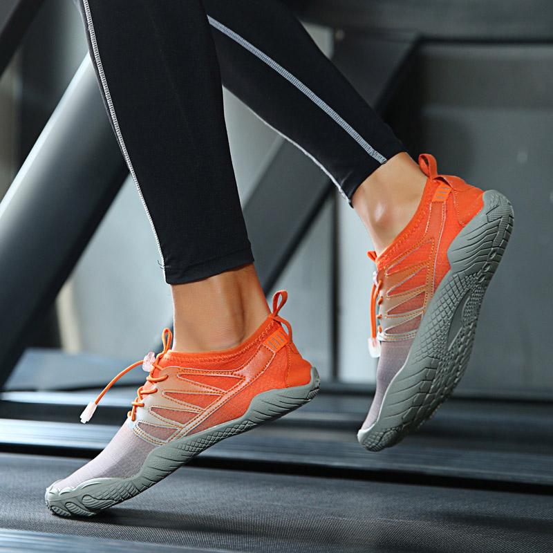 Men's Wading Shoes Quick Dry Water Sneakers Slip On Non-Slip Gym Sports Sneakers Outdoor Breathable Barefoot Sandals