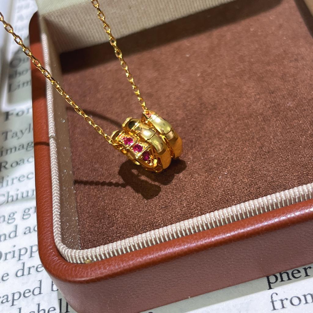Drie-Cirkel Geest Slang Volle Diamant Ketting Verguld Met Echt Goud Hoofd En Staart Boor Slang Bot Sleutelbeen Ketting Generatie