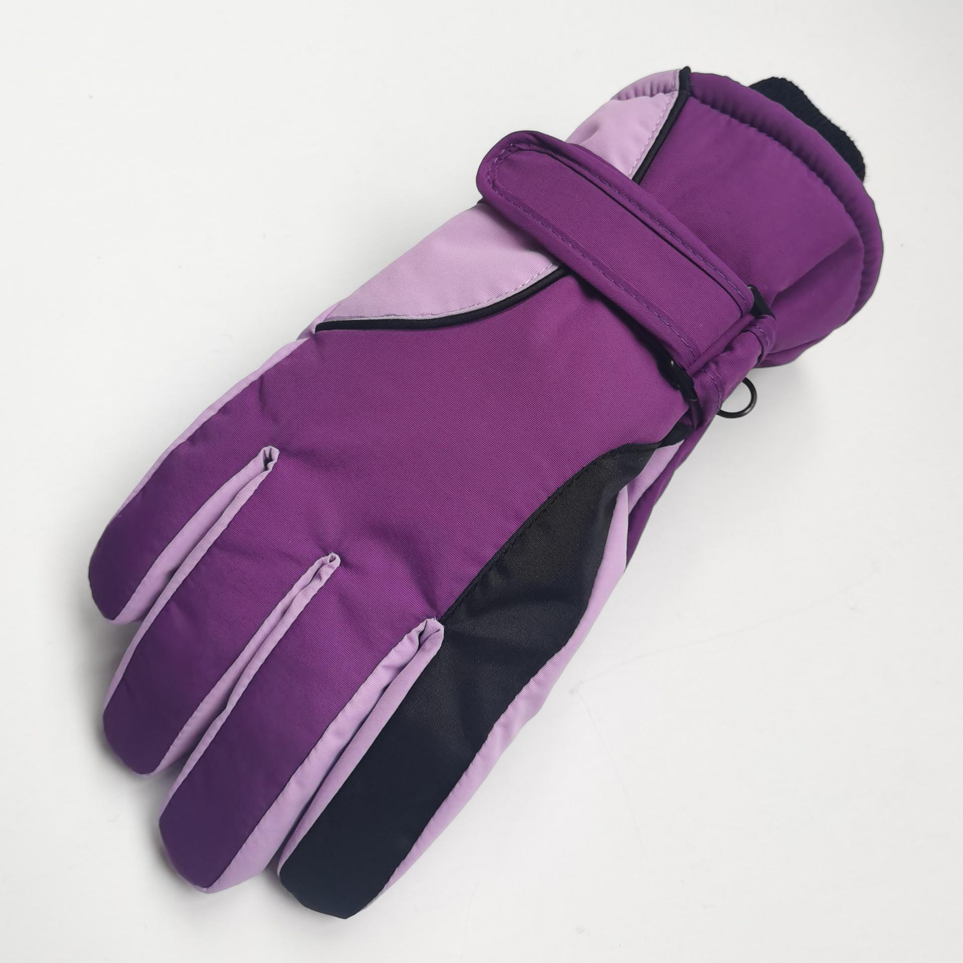 

Premium Winter Waterproof Ski Gloves with Velvet Lining for Men & Women - Windproof, Warm & Ideal for Cycling Outdoors M