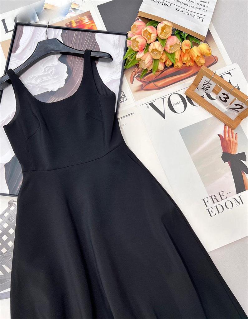 Early Spring U-neck Slim-fit Waistband Vest Dress - Simple Classic Casual Style