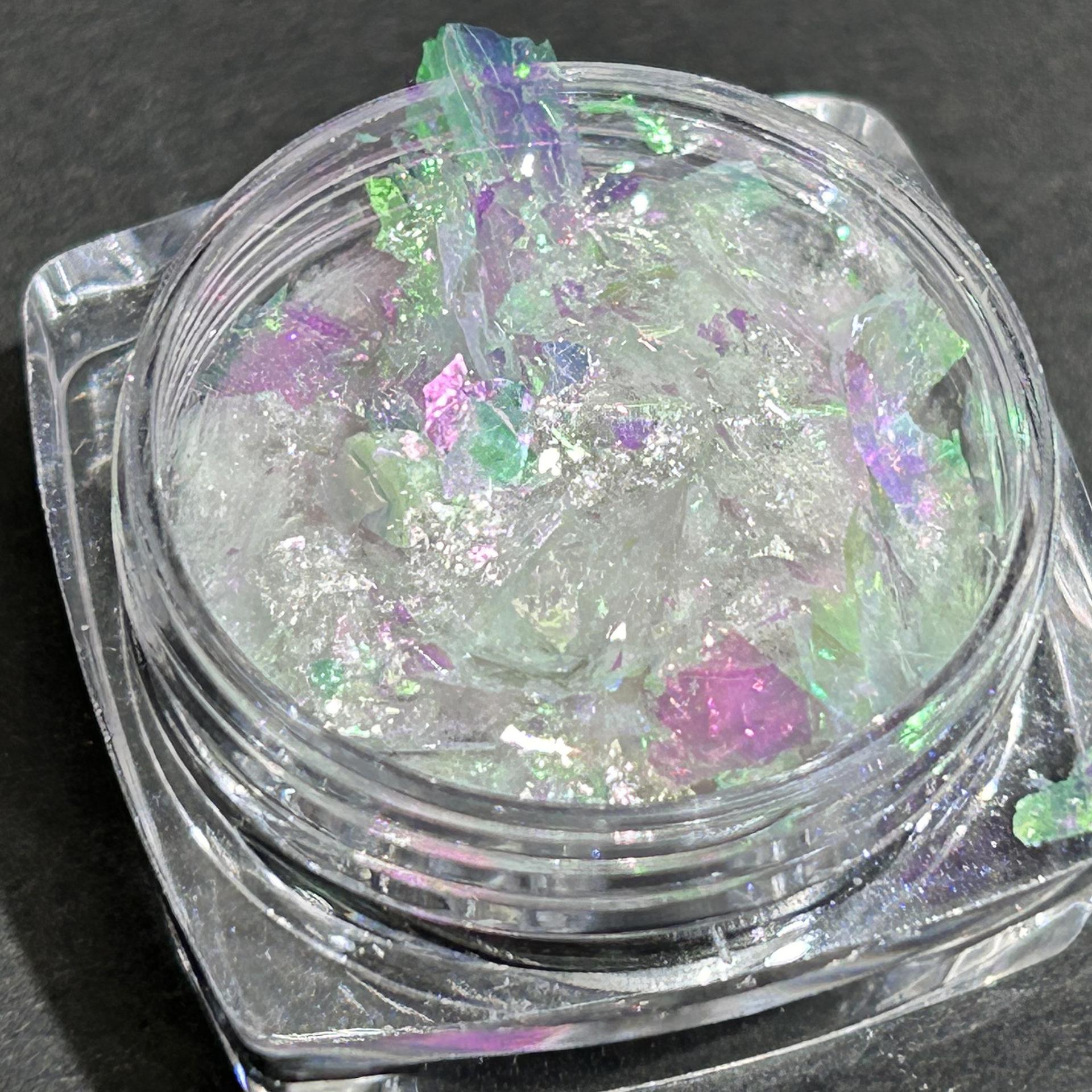 

Переливающаяся опаловая пудра: Мечтательный семицветный флеш для нейл-арта и эпоксидной смолы 0.5 grams