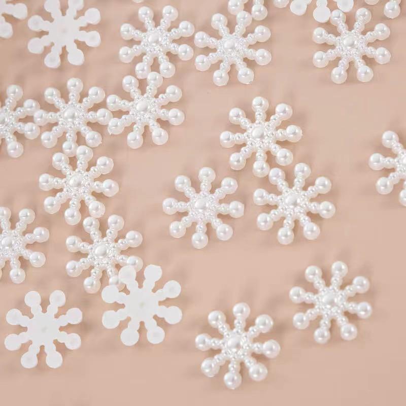 Handmade 100 Pieces of Beige Pearl Snowflakes for Wedding, Christmas, and Holiday Flat Decorations