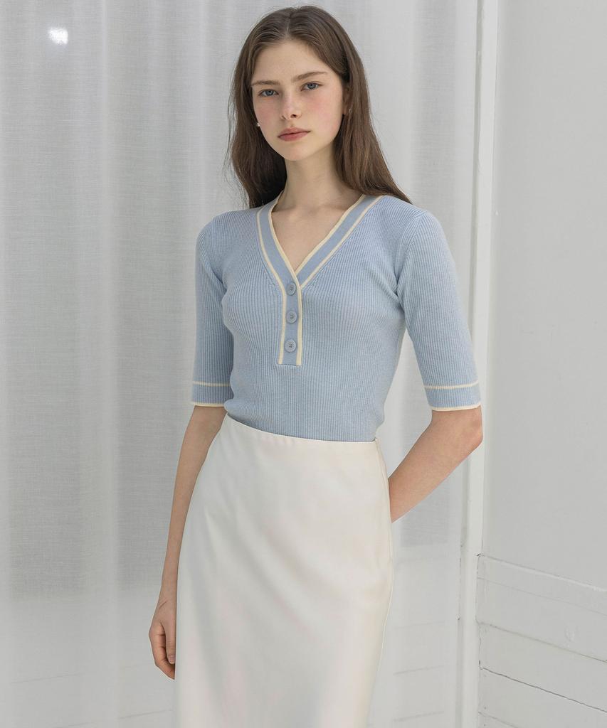 LAUTREDE MIN Glow V-Neck Blue Knit