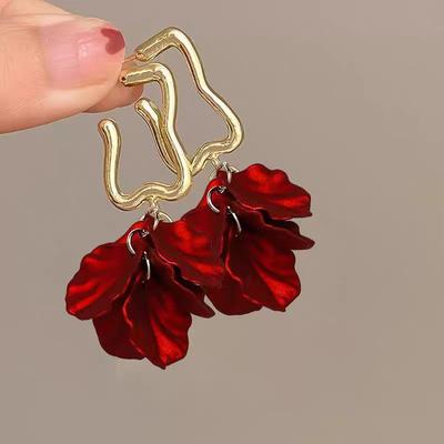 Fashion Petal Earrings for Women Elegant Red Earrings