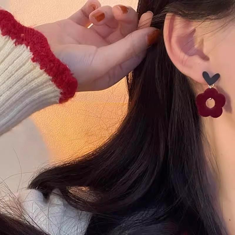 Red Ribbon Bow-knot Vintage Stud Earrings For Women Korean Fashion Autumn Winter Simple Bow Red Stud Earrings Geometric Earring