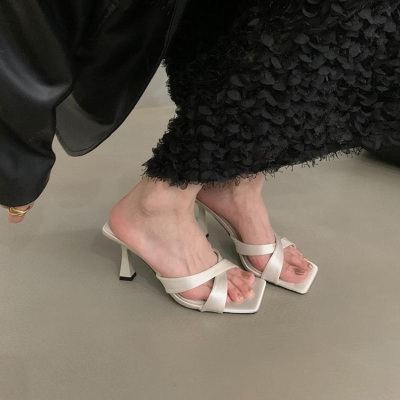 Fashion 2025 New Summer Square Toe Women's Fashion Slippers Fashion High Heel Dress Slides Casual Outdoor Footwear