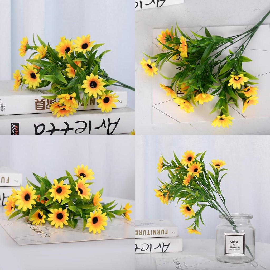 Faux Daisy Flower For Home Display And Photography With Durable Silk Material