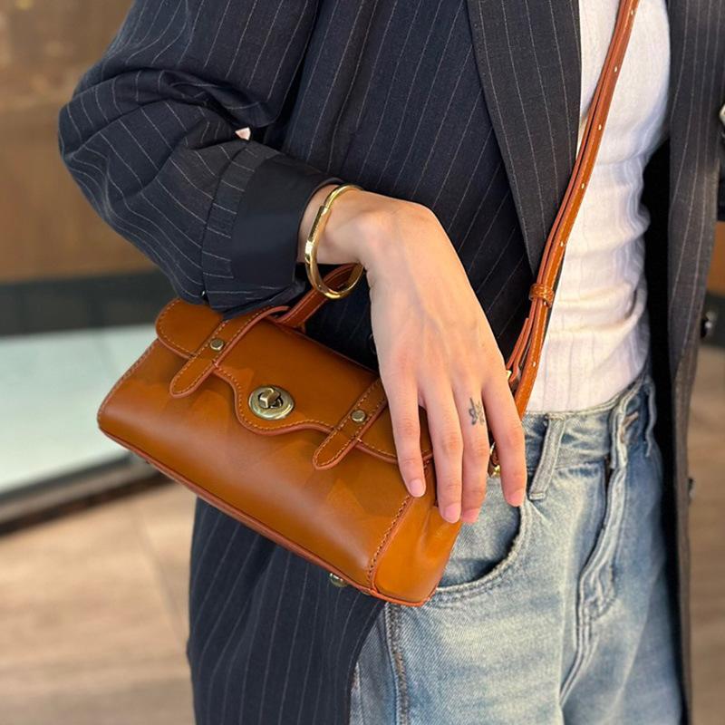 Pure Cowhide Portable Messenger Bag Women'S Versatile Leather Wide Shoulder Strap Cambridge Bag Cowhide Casual Women'S Bag