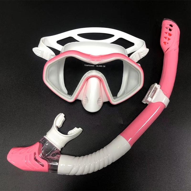 Underwater Snorkeling Half Face Face Swimming Mask Set Scuba Diving Respirator Masks Anti Fog Safe Breathing Snorkeling Masks for Crystal Clear Views