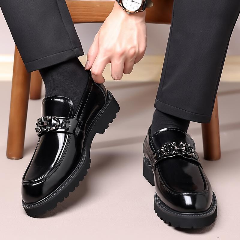 Mocasini pentru bărbați în stil britanic Pantofi din piele de afaceri Pantofi pentru bărbați din piele naturală pantofi casual pantofi pentru bărbați din piele lăcuită