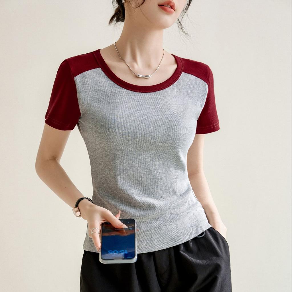 Cool Rundhalsad Smal Bomulls-T-shirt med Gängad Kontrastfärg för Kvinnor 2024 Vår och Sommar Ny Högelastisk Inre Smal Topp