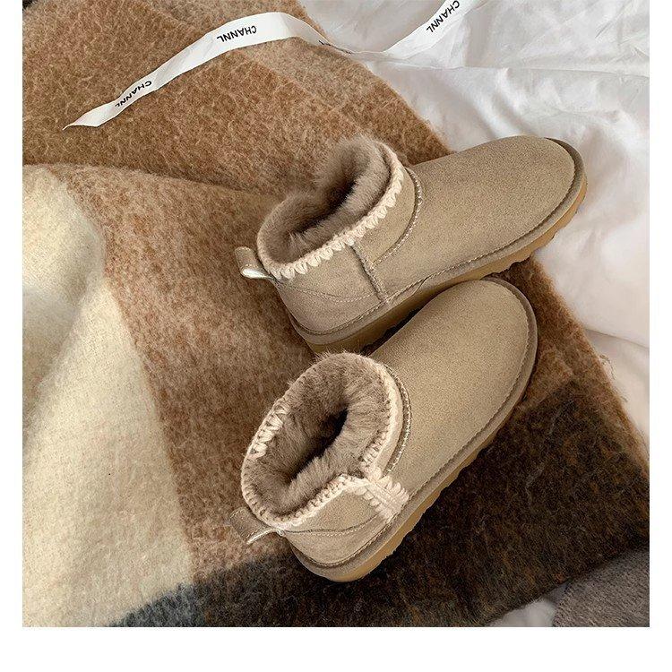 

Snow boots women s winter fur integration 2025 new velvet cotton shoes thickened warm northern bread shoes women s shoes 40