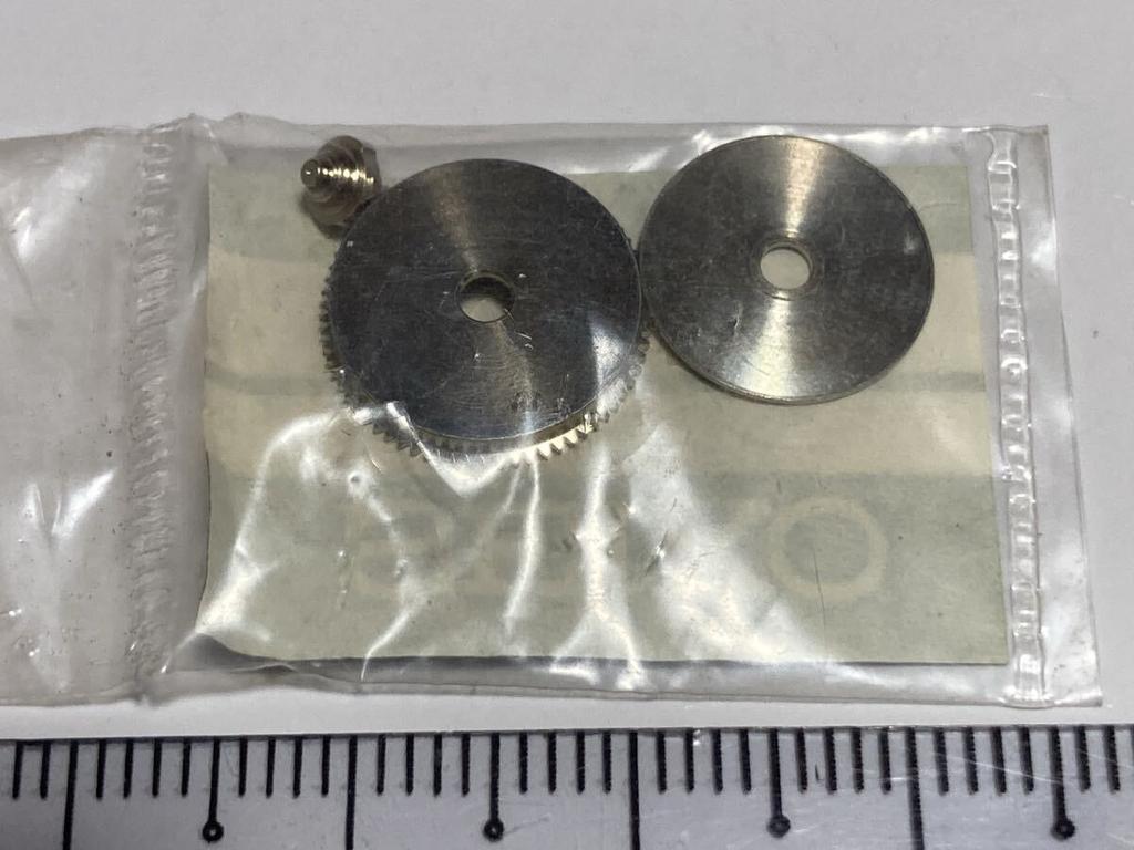 SEIKO Crown Chronograph Mainspring Wheel Brand Storage Item Mechanical Watch Mainspring Wheel (1 Piece) - New, Unopened, Long-term - Gear