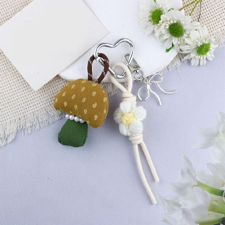 Heart Keyring Creative Car Key Chain Hanging Ornament Cartoon Mushroom Keychain Pendant Bag Charm Flowers Keychain