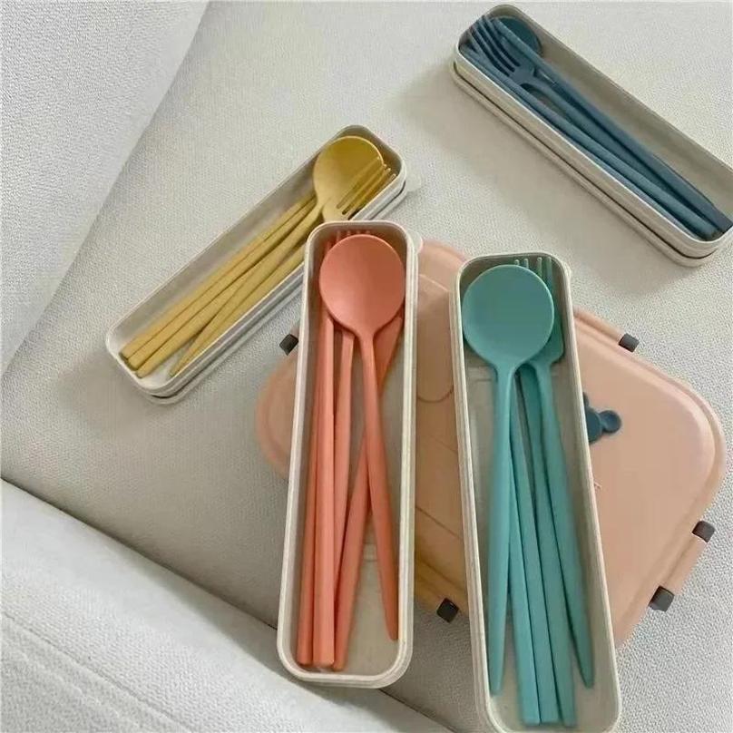 4 Pcs Wheat Straw Dinnerware Set Portable Tableware Knife Fork Spoon Eco-Friendly Travel Cutlery Set Utensil Box Chopsticks Set