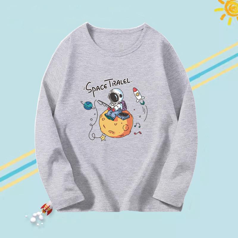T-shirts à manches longues pour enfants garçons à col rond avec motif astronaute imprimé en 3D, tendance et décontracté pour le printemps et l'automne