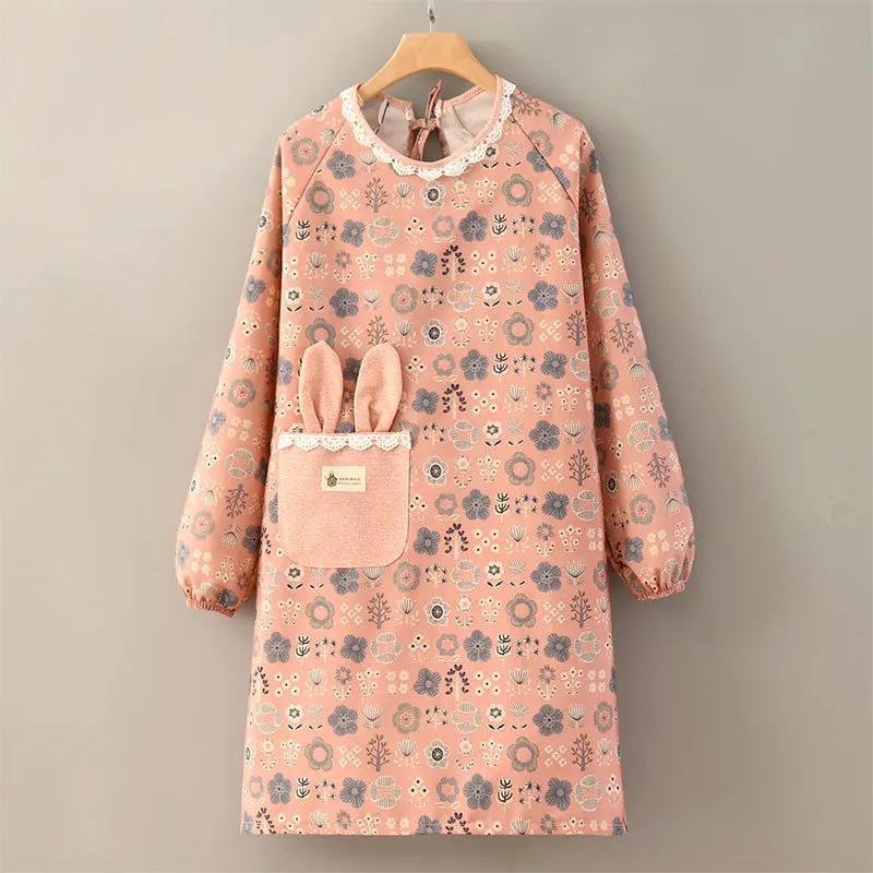 Fashionable Floral Kitchen Home Cooking Apron with Increased Waterproof and Stain Resistant Properties