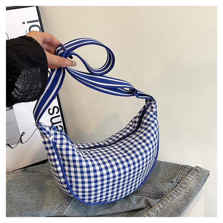 Retro plaid dumpling bag women's new versatile canvas shoulder messenger bag casual portable commuter small satchel