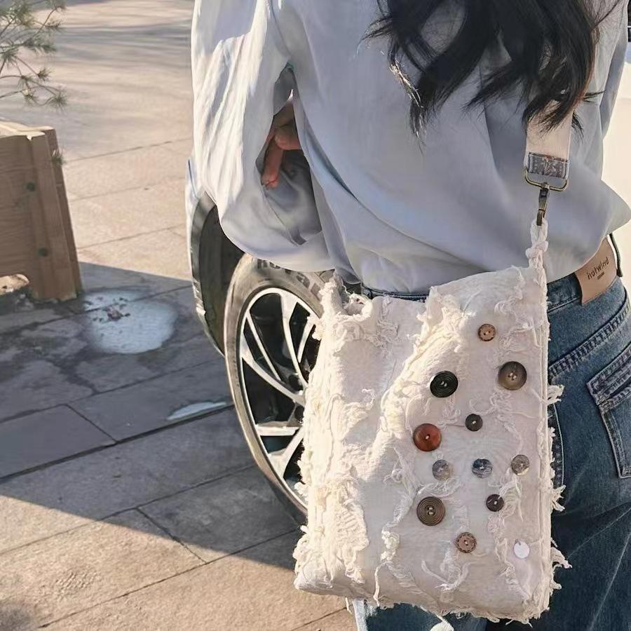 Zurück zum natürlichen ethnischen Stil, vielseitig, einfache Fransen-Farbschnalle, Nischen-Einzelschulter-Schrägkörpertasche, Stofftasche mit großem Fassungsvermögen
