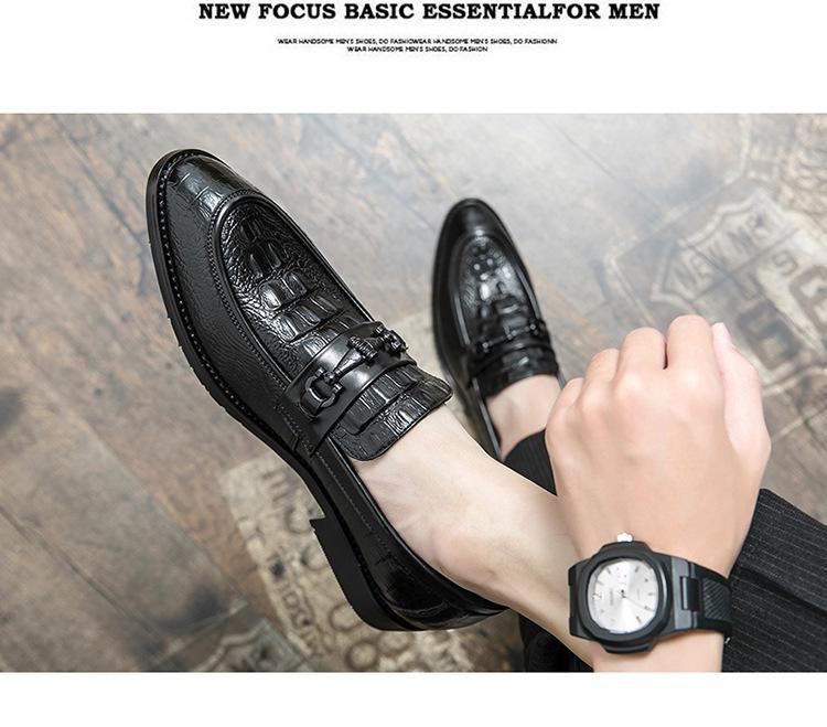 Men's Plus Size Crocodile Embossed Pointed Toe Formal Leather Slip-on Shoes for Business or Weddings