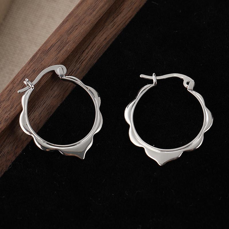 Simple  Silver Color Metal Geometry Petal Hoop Earrings for Women Jewelry